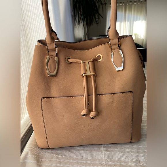 Tan Vegan Leather Tote with removable Strap - Picture 2 of 15